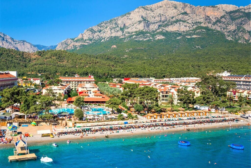 Crystal Aura Beach Resort & Spa