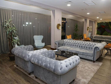 Elegance Resort Hotel