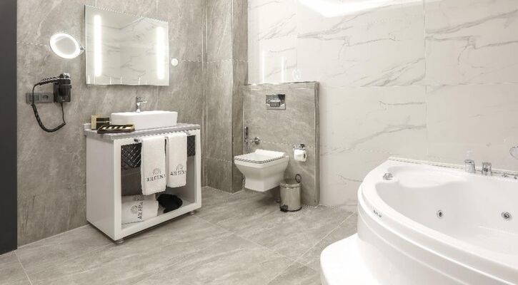 Aileena Hotel & Villas