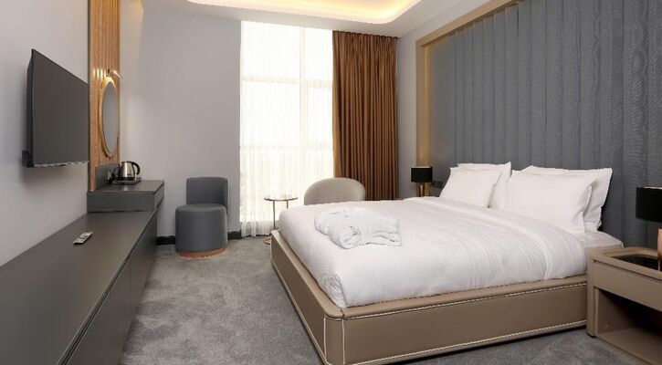 Aileena Hotel & Villas